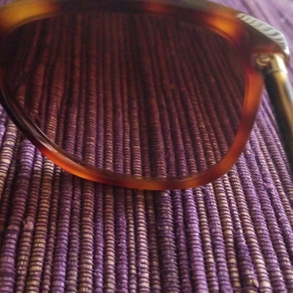 Burberry Women's Sunglasses - Picture 4 of 8